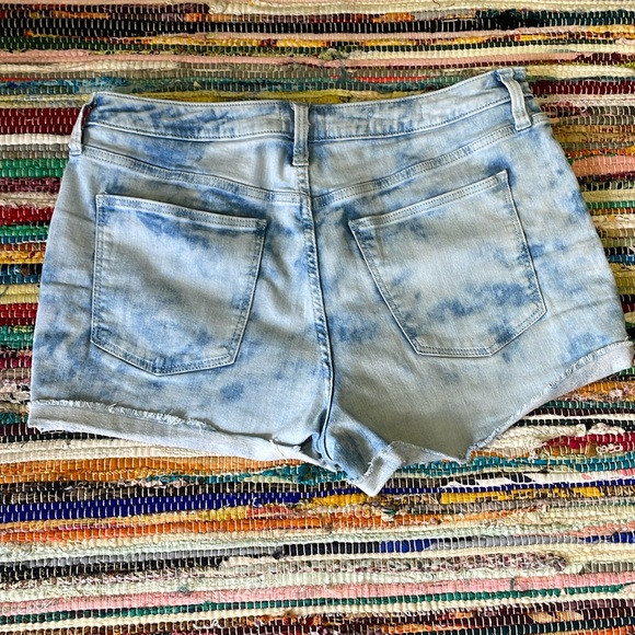 Universal Threads Tye Dyed MIDI Denim Shorts-#1889+ - Picture 8 of 11